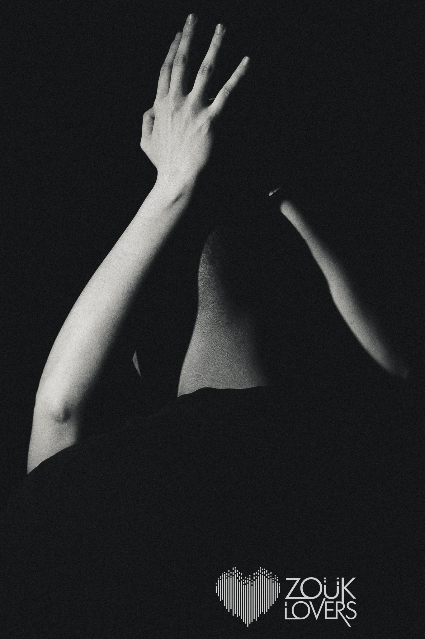 No momento, você está visualizando Quebrando o ciclo: pelo fim do assédio na dança [ALERTA DE GATILHO]