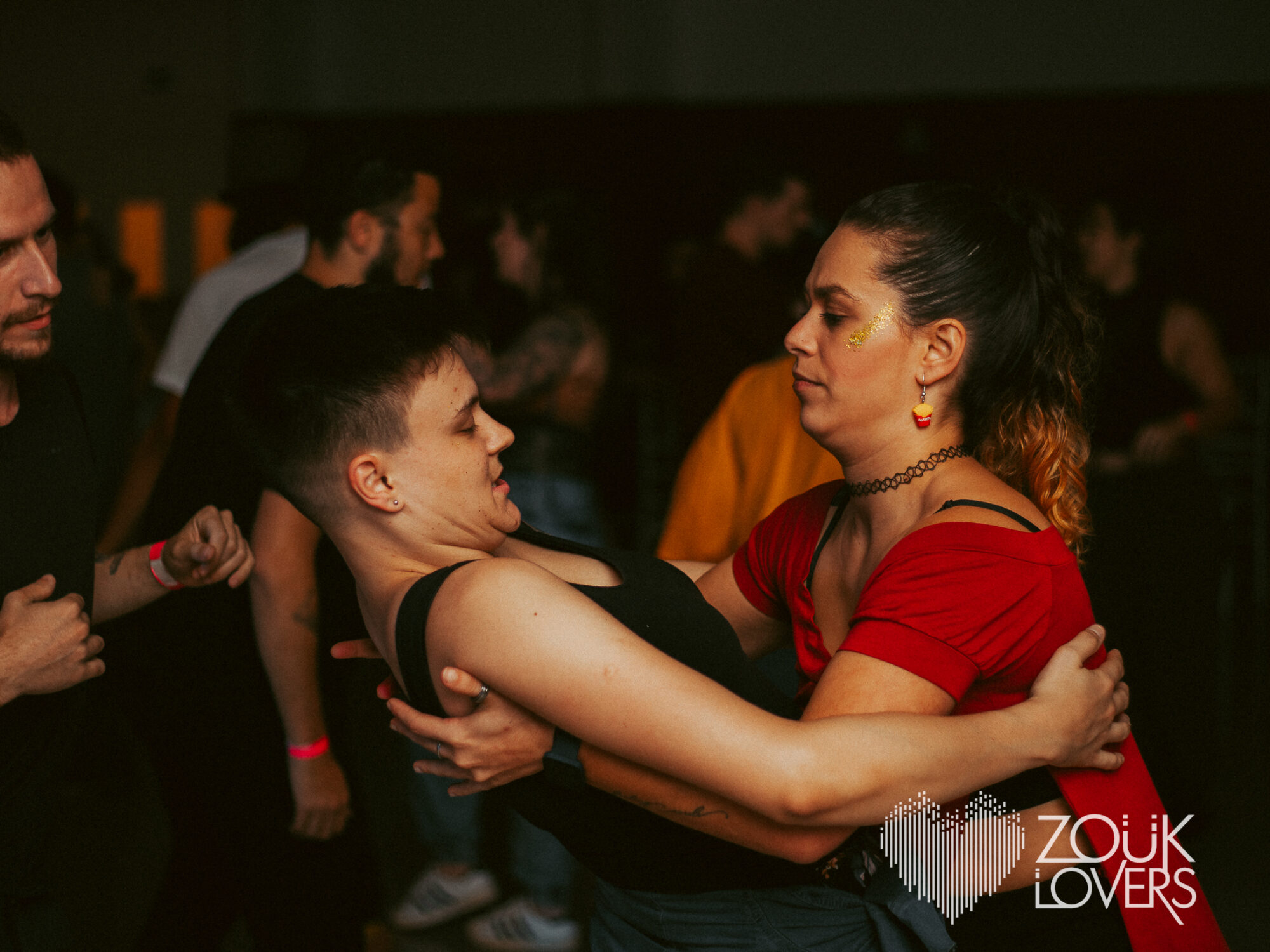 Bastidores dos relacionamentos do salão