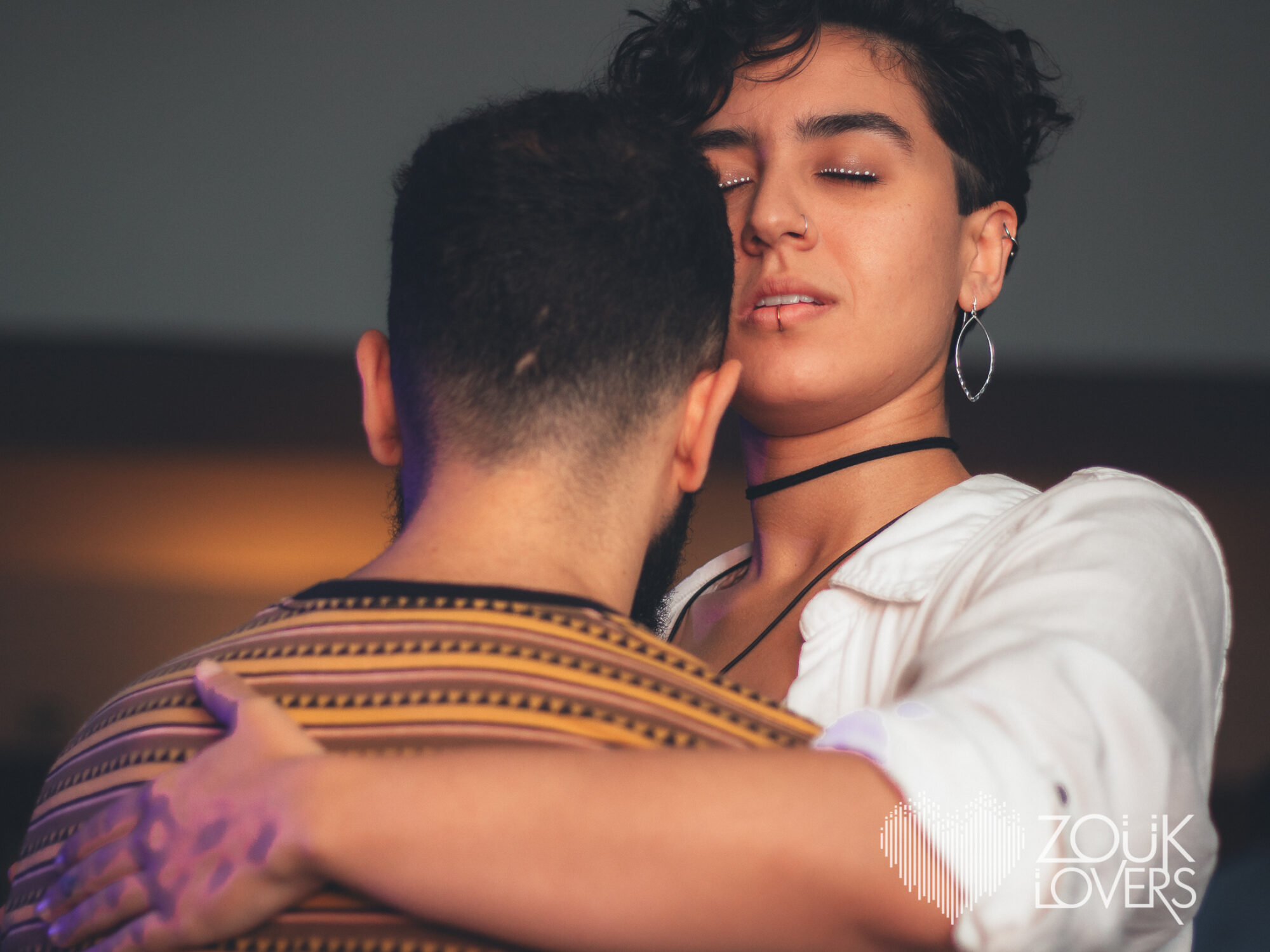 Escolas de dança: da gestão ao movimento da cena local